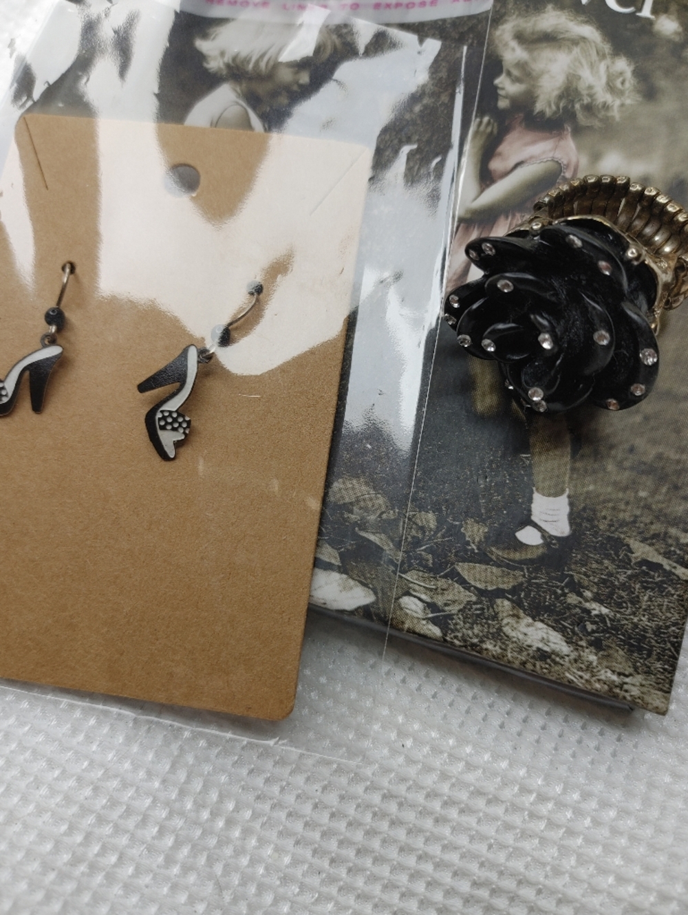 High Heel Dangle Earrings And Flower ring